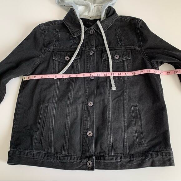 Via Penny Lane Reworked Apparel Def Leppard Custom Distressed Black Denim Jacket - Picture 4 of 11